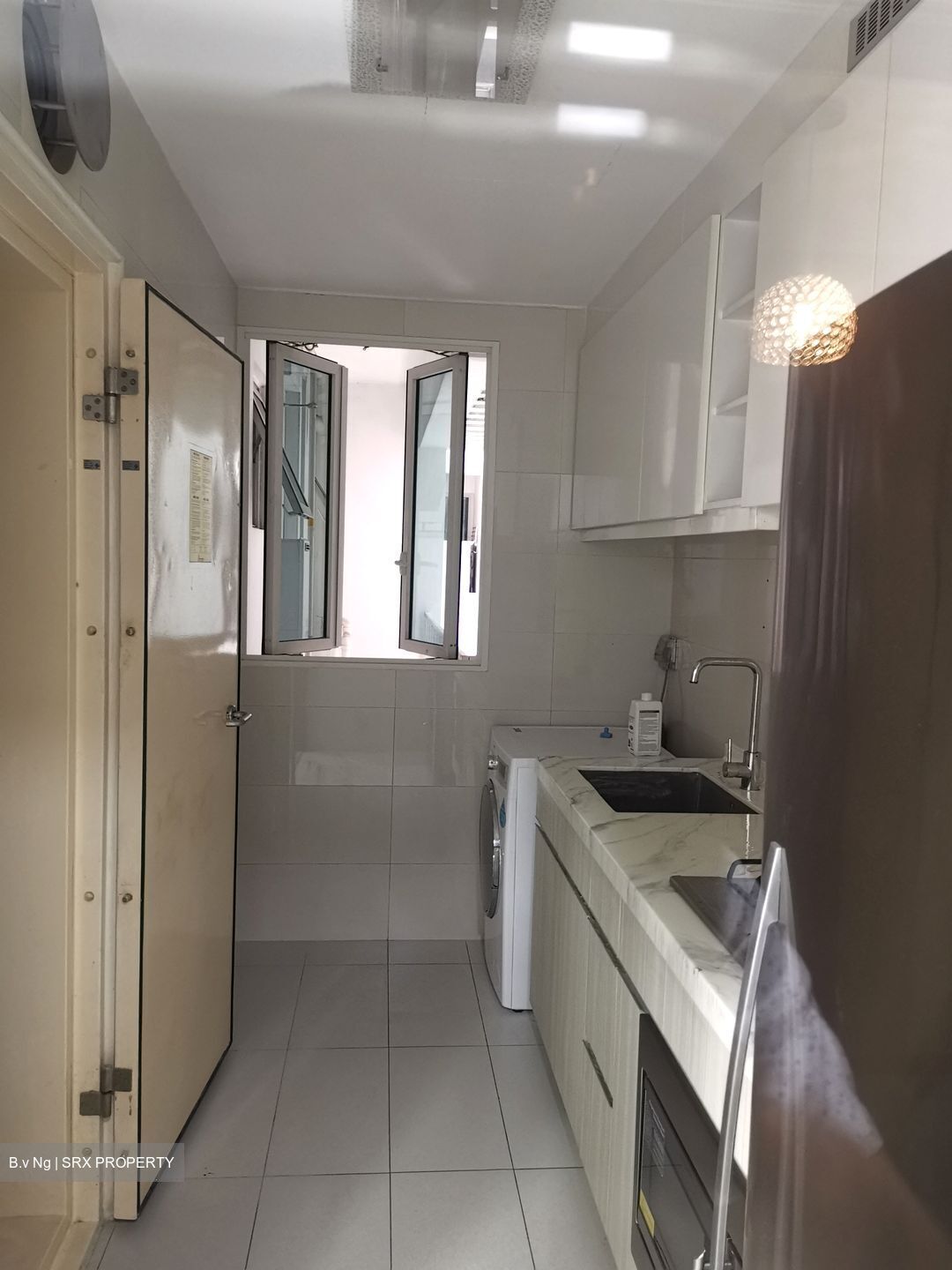1 Canberra (D27), Condominium #619695671